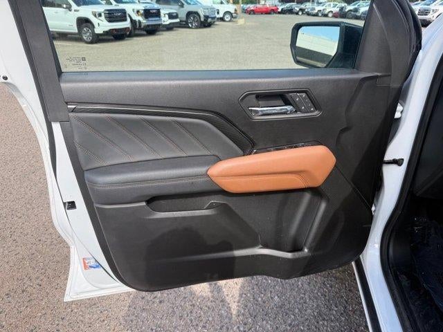 2025 GMC Canyon AT4