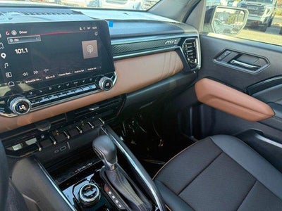 2025 GMC Canyon AT4
