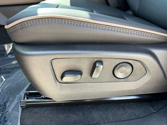 2025 GMC Canyon Denali