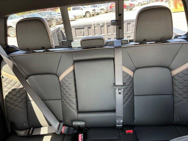 2025 GMC Canyon Denali