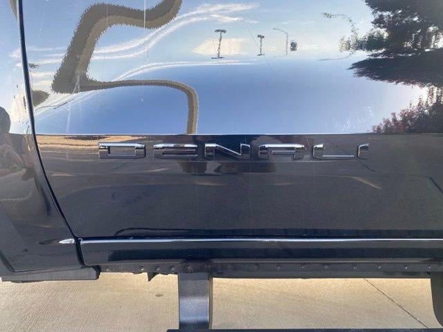 2025 GMC Canyon Denali