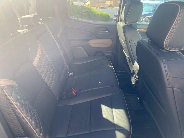 2025 GMC Canyon Denali