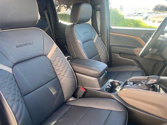 2025 GMC Canyon Denali