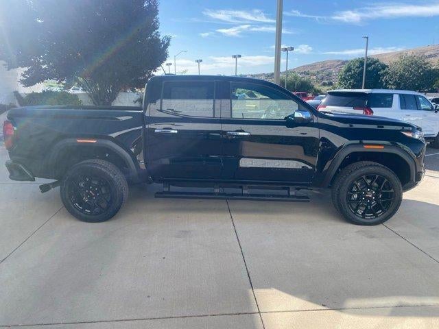 2025 GMC Canyon Denali