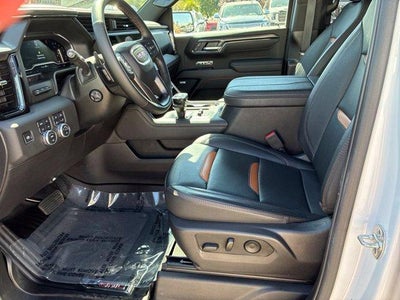 2025 GMC Sierra 1500 AT4