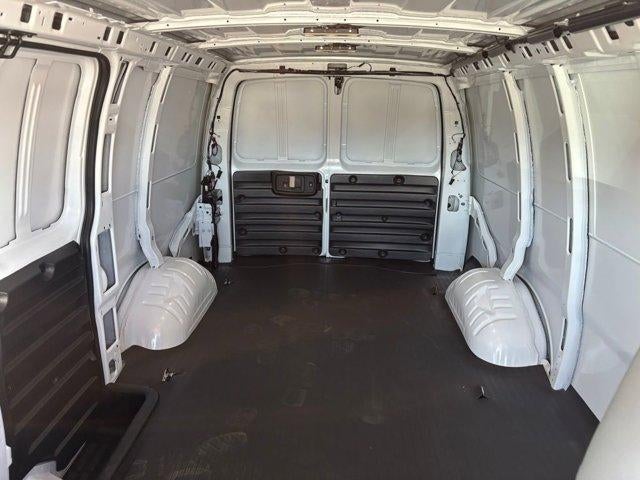 2026 GMC Savana Cargo Base