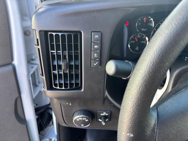 2026 GMC Savana Cargo Base