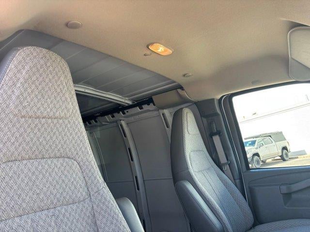 2026 GMC Savana Cargo Base