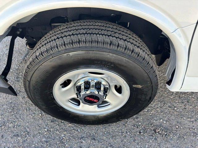 2026 GMC Savana Cargo Base