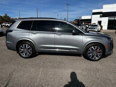 2024 Cadillac XT6 Sport