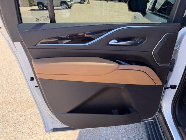 2022 Cadillac Escalade ESV Sport