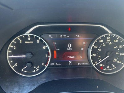 2017 Nissan Maxima SR