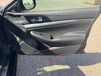 2017 Nissan Maxima SR