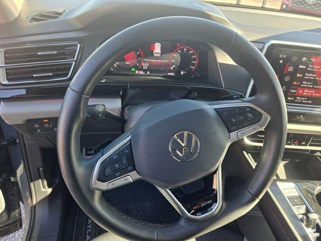 2024 Volkswagen Atlas 2.0T Peak Edition SE w/Technology