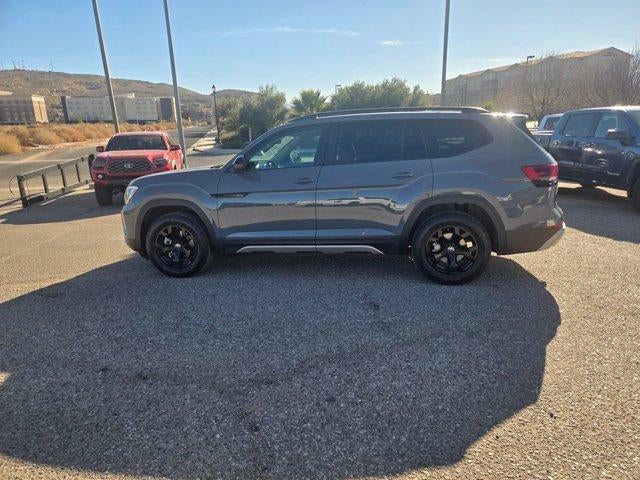 2024 Volkswagen Atlas 2.0T Peak Edition SE w/Technology