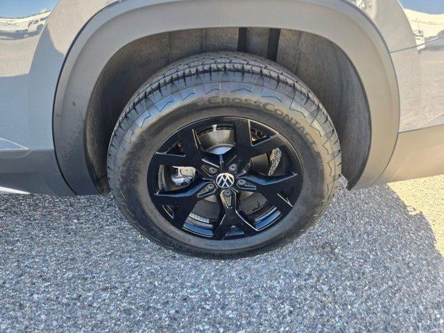 2024 Volkswagen Atlas 2.0T Peak Edition SE w/Technology