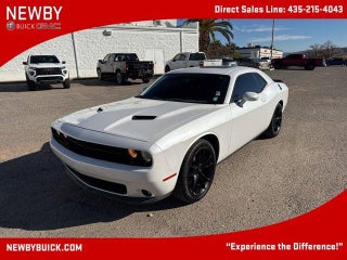 2016 Dodge Challenger SXT Plus