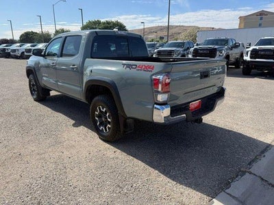 2022 Toyota Tacoma 4WD SR