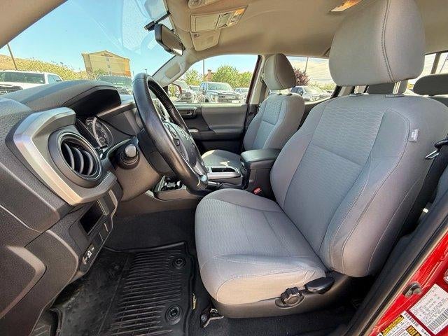 2016 Toyota Tacoma SR