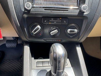 2013 Volkswagen Jetta SE