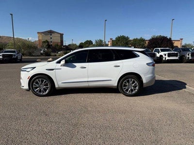 2024 Buick Enclave Essence