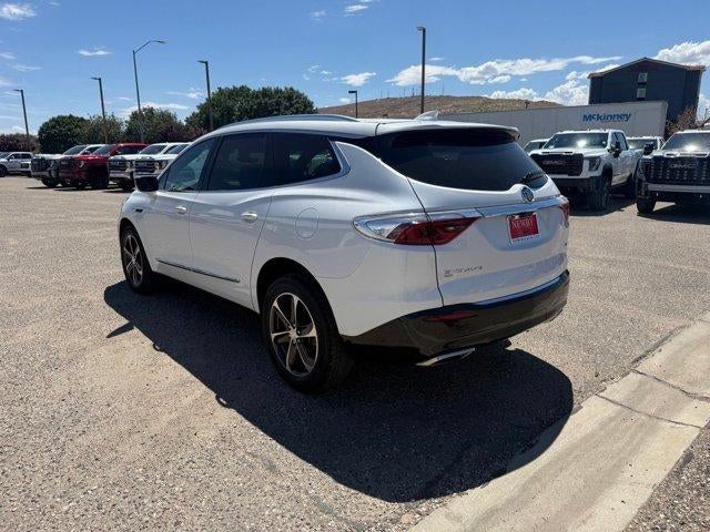 2022 Buick Enclave Essence