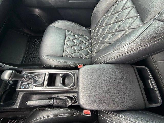 2020 Toyota Tacoma 4WD SR5
