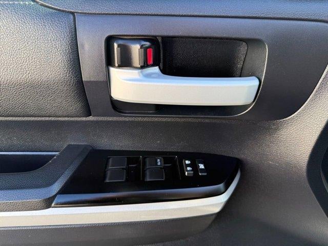 2014 Toyota Tundra 4WD Truck SR