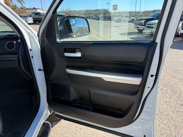 2014 Toyota Tundra 4WD Truck SR