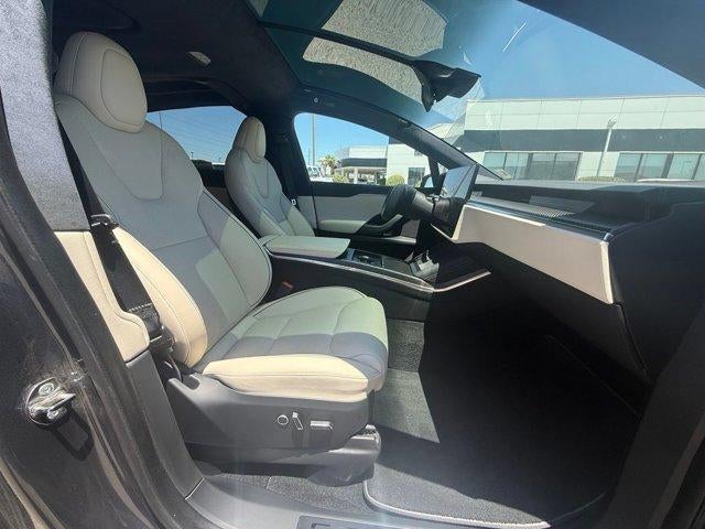 2023 Tesla Model X Plaid