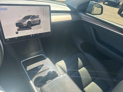 2025 Tesla Model Y Long Range