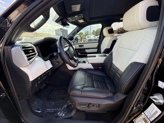2024 Toyota Sequoia SR5