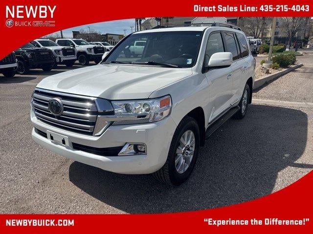 2018 Toyota Land Cruiser Base