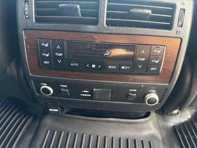 2018 Toyota Land Cruiser Base