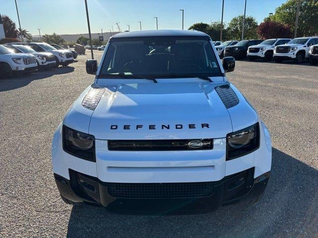 2025 Land Rover Defender X-Dynamic SE