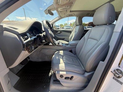 2017 Audi Q7 Premium Plus