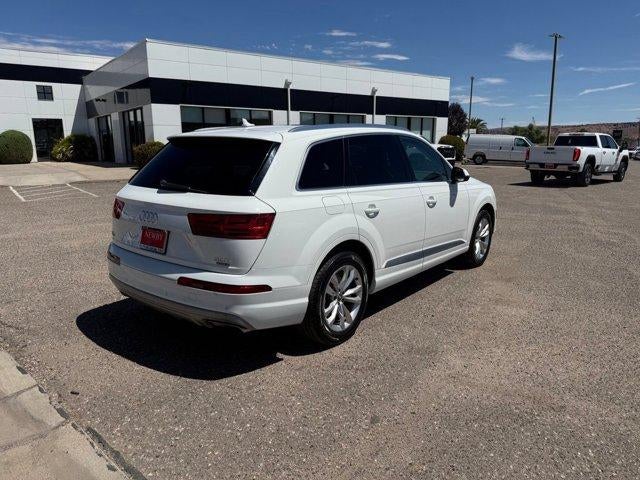 2017 Audi Q7 Premium Plus
