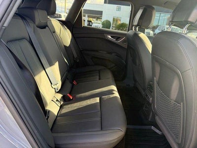 2024 Audi Q4 e-tron Prestige